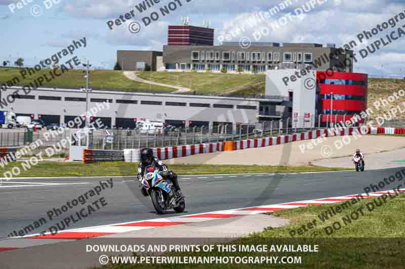 cadwell no limits trackday;cadwell park;cadwell park photographs;cadwell trackday photographs;enduro digital images;event digital images;eventdigitalimages;navarra;no limits trackdays;peter wileman photography;racing digital images;trackday digital images;trackday photos
